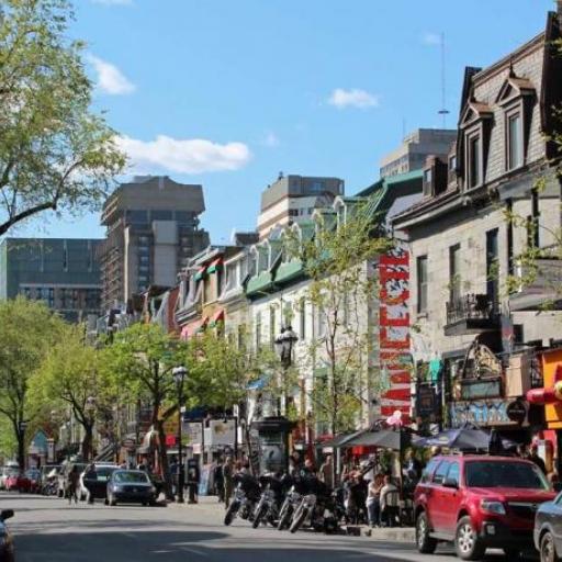 Rue Saint-Denis (Montréal)