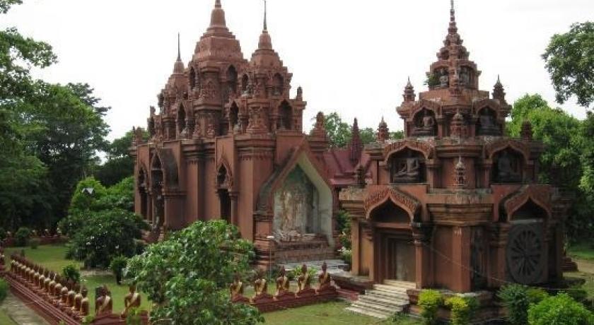  Wat Khao Angkhan Temple is believed to have acted as a spiritual sanctuary