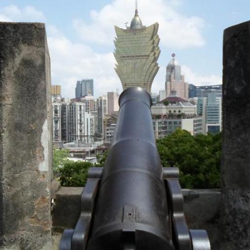 Крепость на горе