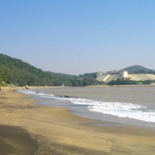 Hác-Sá Reservoir Country 